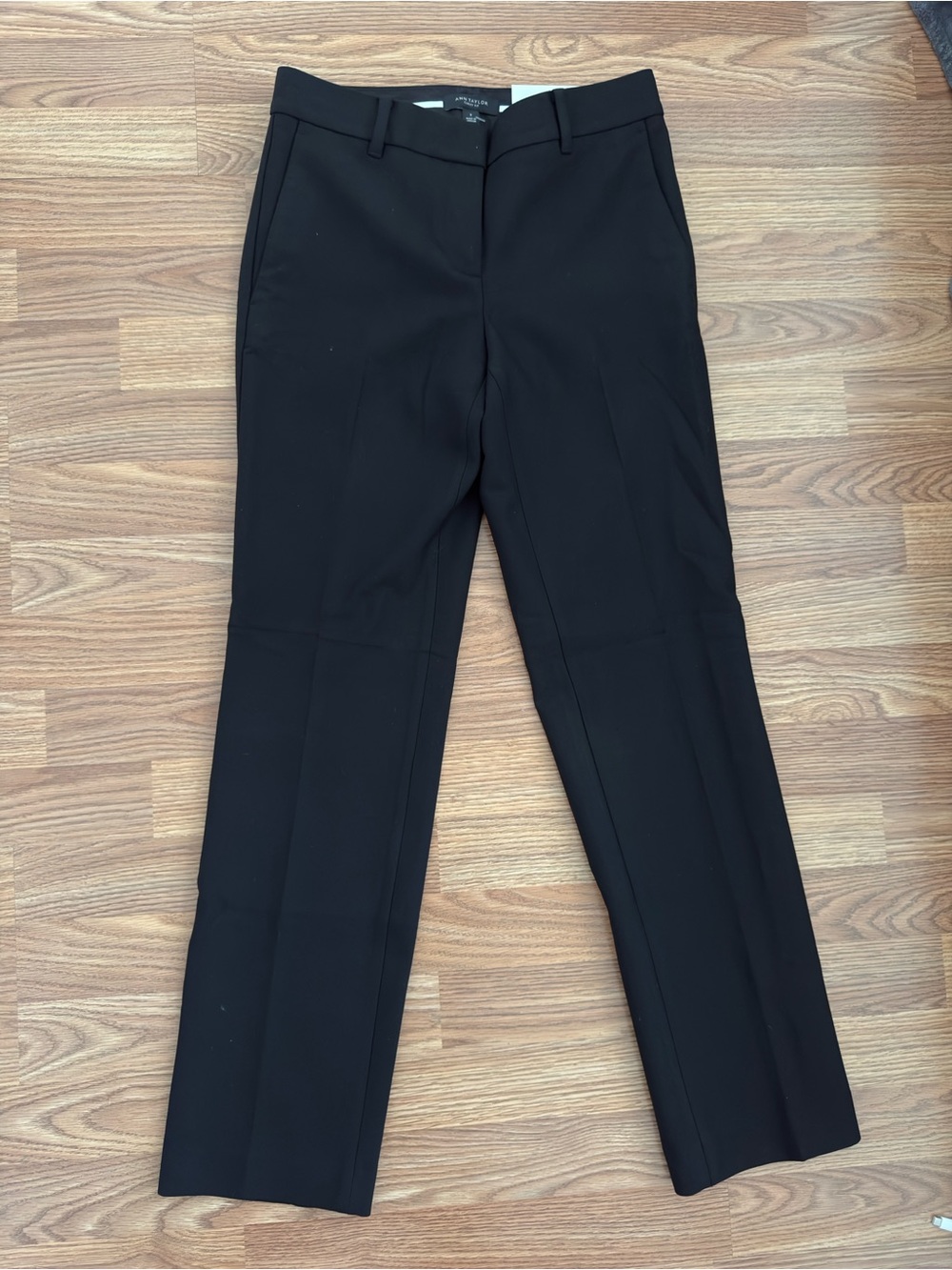 NWT Ann Taylor Curvy Fit Black Straight Leg Pants Size 0